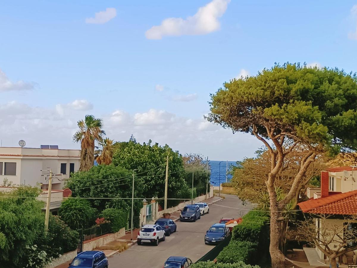 Villemar Isola delle Femmine Esterno foto